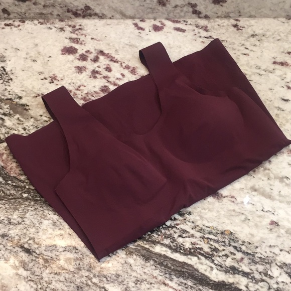 KNIX 34” Medium LuxeLift Tank Plum Built-In Bra - Picture 6 of 16